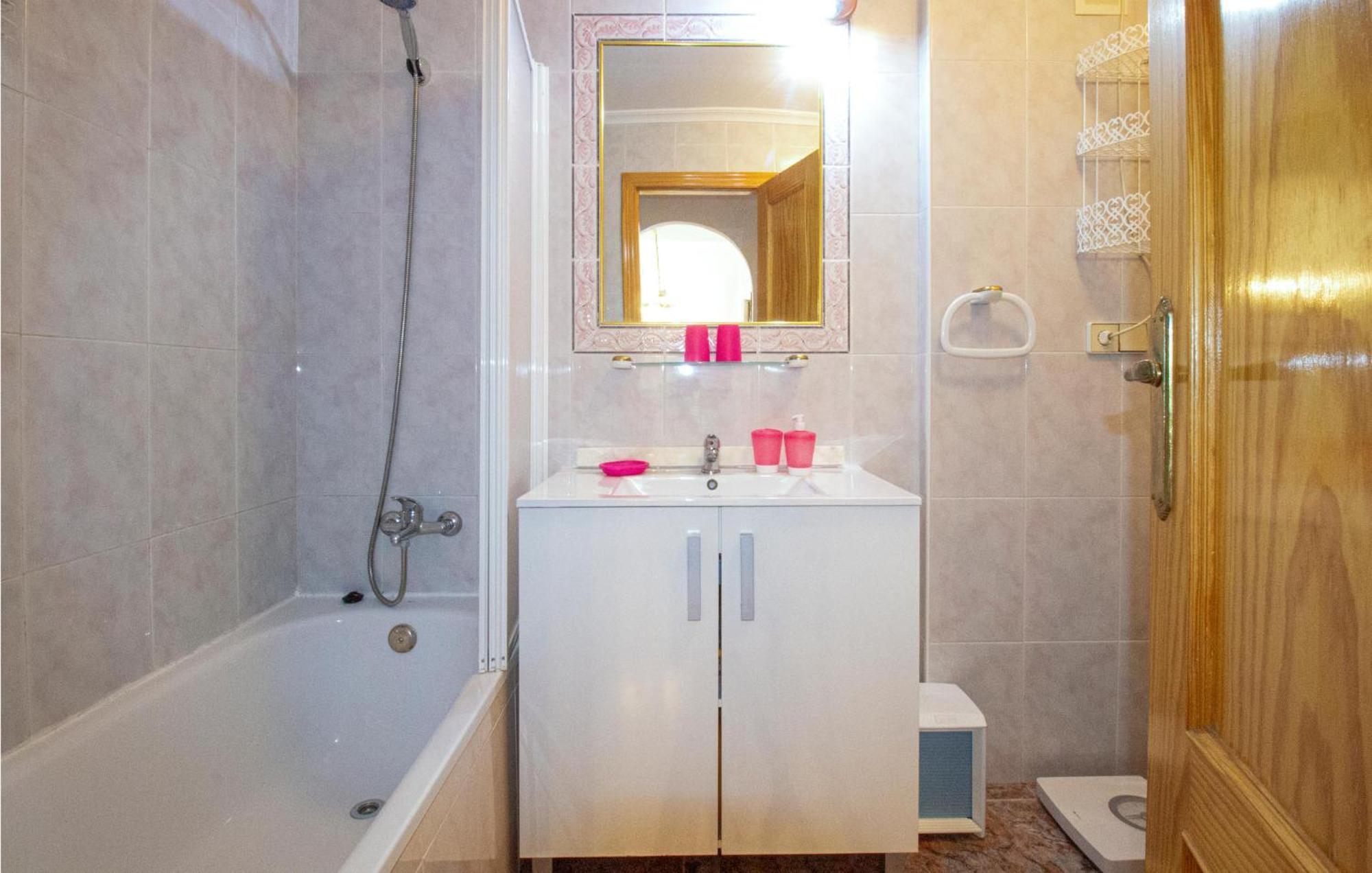 Cozy Apartment In Guardamar Del Segura Extérieur photo